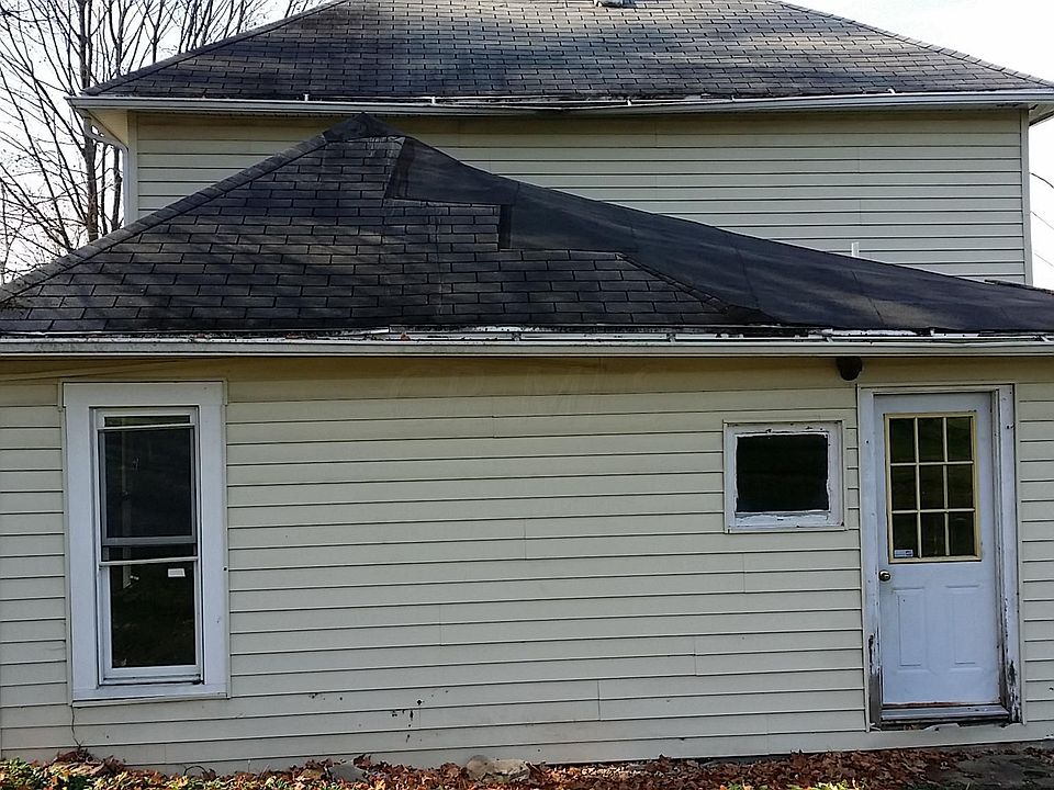 2nd image of 10257 2nd St SE