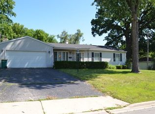 821 Morgan St, Joliet, IL 60436