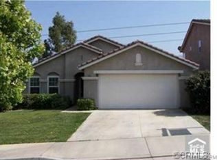 8891 Carnation Dr, Corona, CA 92883