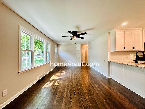 5th image of 8834 Hemlock Dr