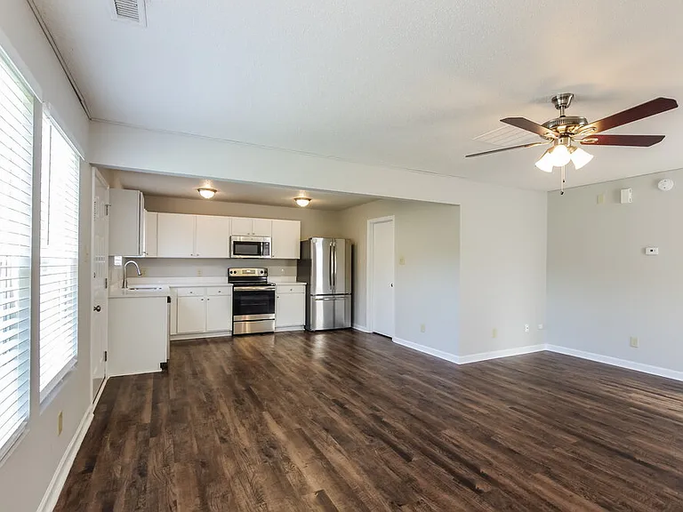 6647 Wicked Oak Ln — Photo 11