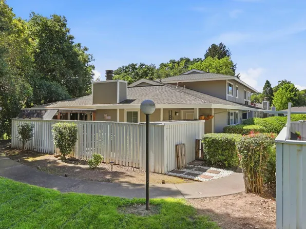 84 Belvedere Court, Napa, CA 94559