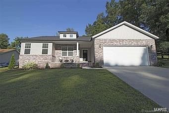 1st image of 24 S Pind Wood Ln