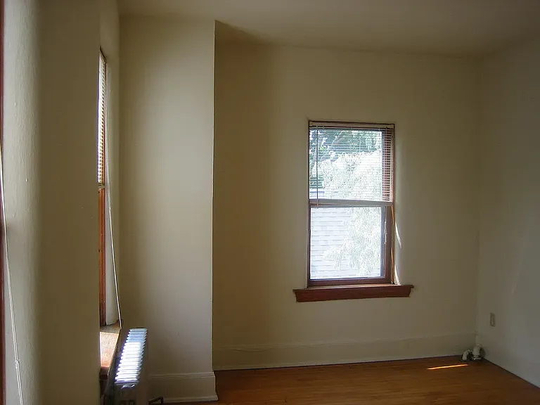 590 Holly Ave — Photo 7