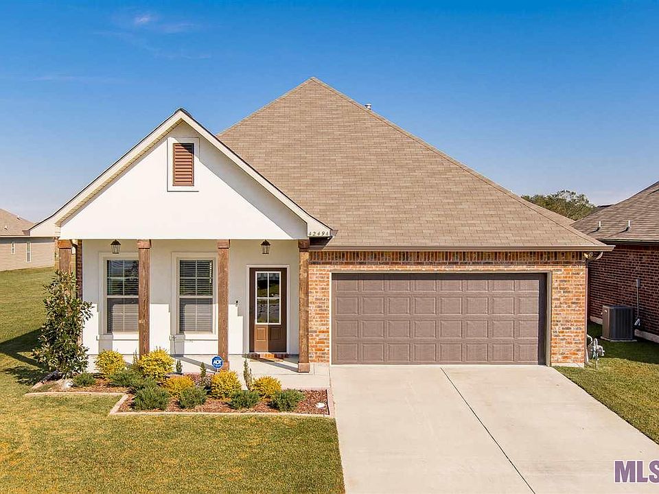 1st image of 42494 Pebblestone Ave