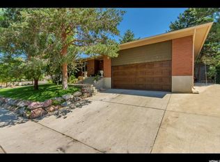11013 S Eden Dr, Sandy, UT 84094