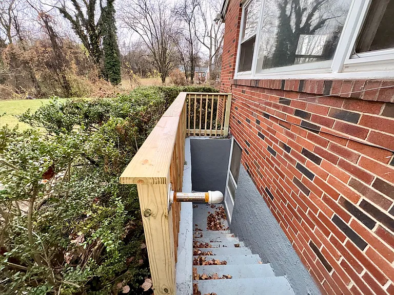 4311 Fitch Ave — Photo 35