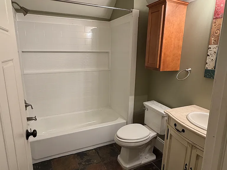 817 Pine Grove Ave #1 — Photo 9