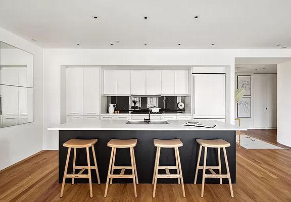 4th image of 225 Lafayette St APT 7D