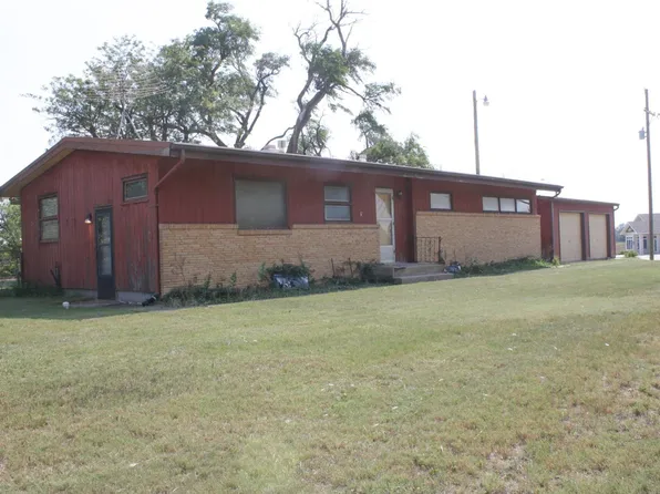500 S Fincham St, Pratt, KS 67124