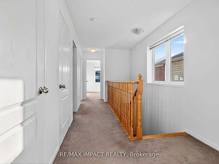 1384 W Rennie St — Photo 11