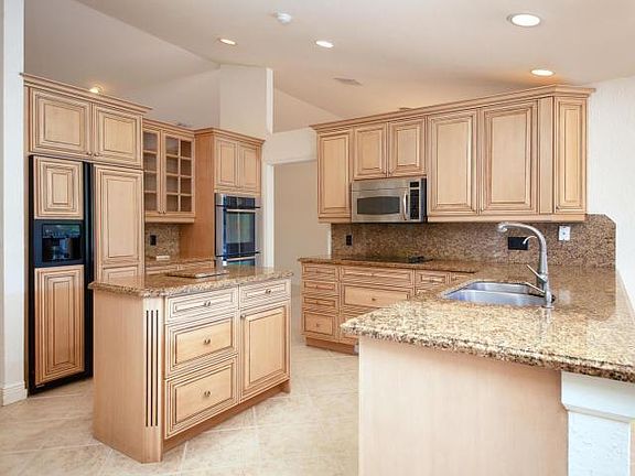 3rd image of 6931 W Cypresshead Dr #6931