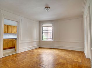 315 W 102nd St APT 6A, New York, NY 10025