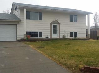 1502 S 14th St, Lamar, CO 81052