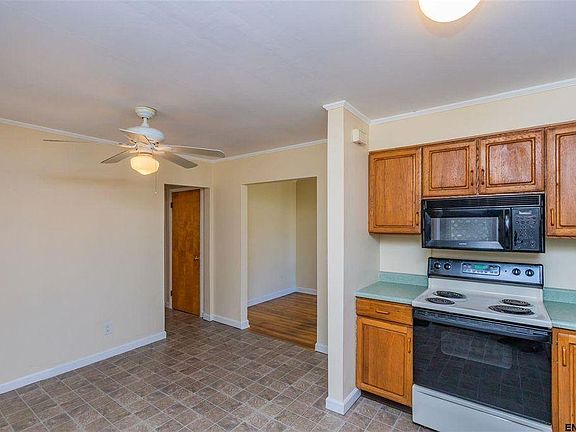 5th image of 1 Sutherland Dr #A
