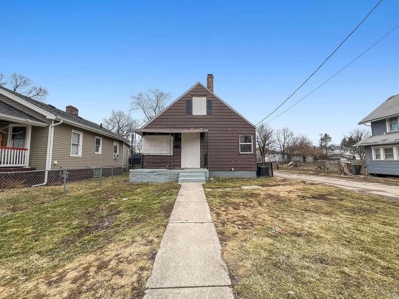 229 Belvidere Ave photo 1
