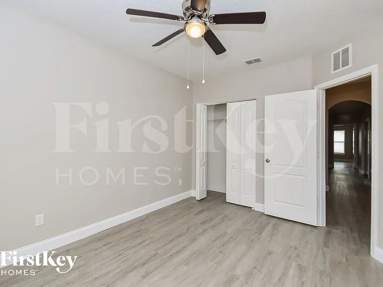 481 Nadeau Way — Photo 11