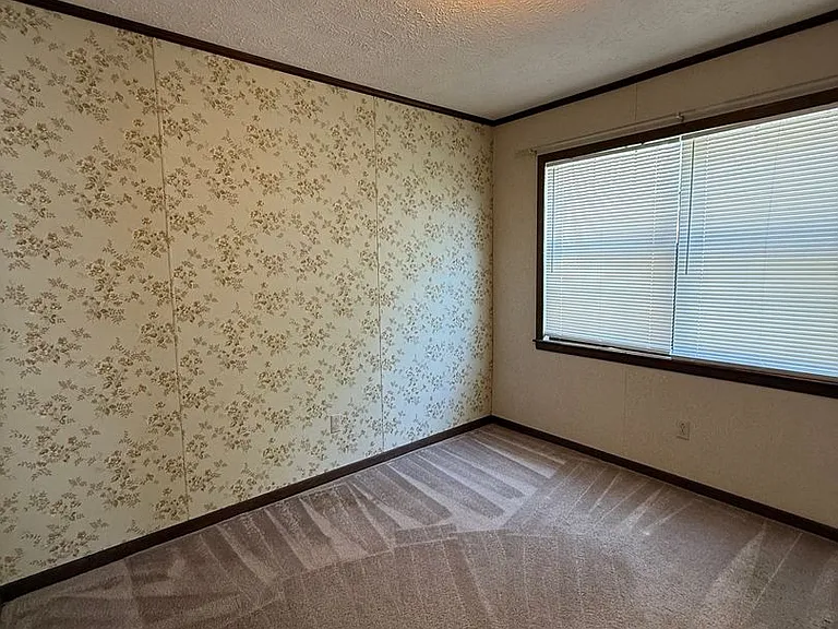 306 Crosby Rd — Photo 11