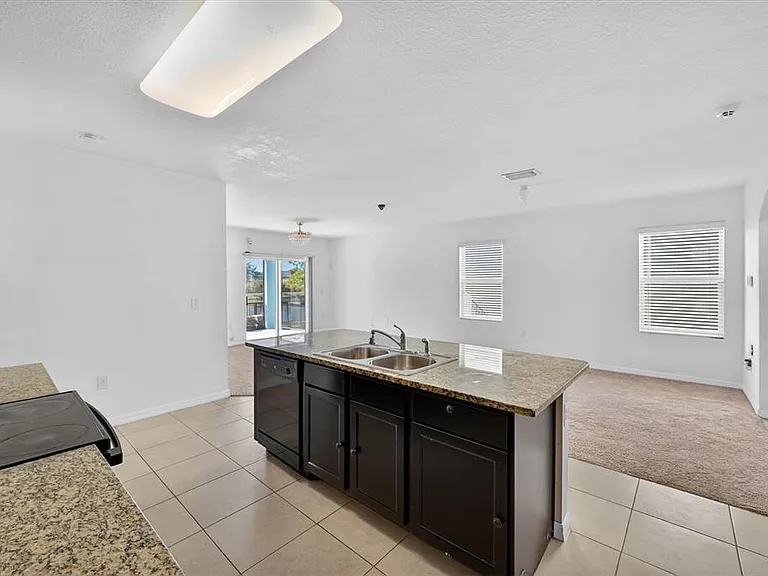 4842 San Palermo Dr — Photo 10