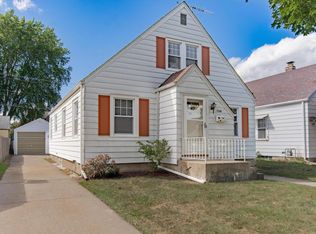 7208 33rd AVENUE, Kenosha, WI 53142