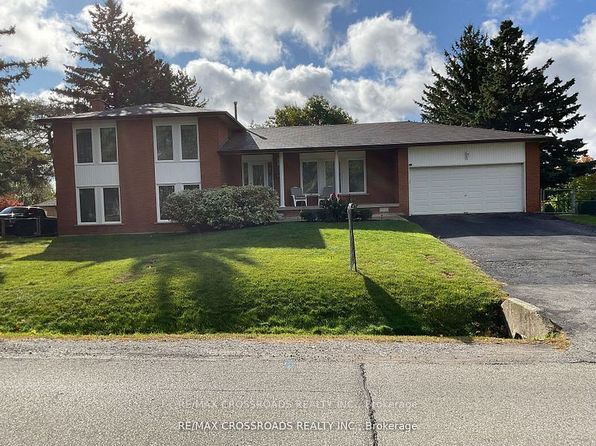 35 Blackforest Dr, Richmond Hill, ON L4E 2N8