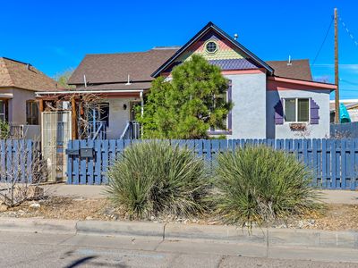 209 Hazeldine Ave SW, Albuquerque, NM, 87102