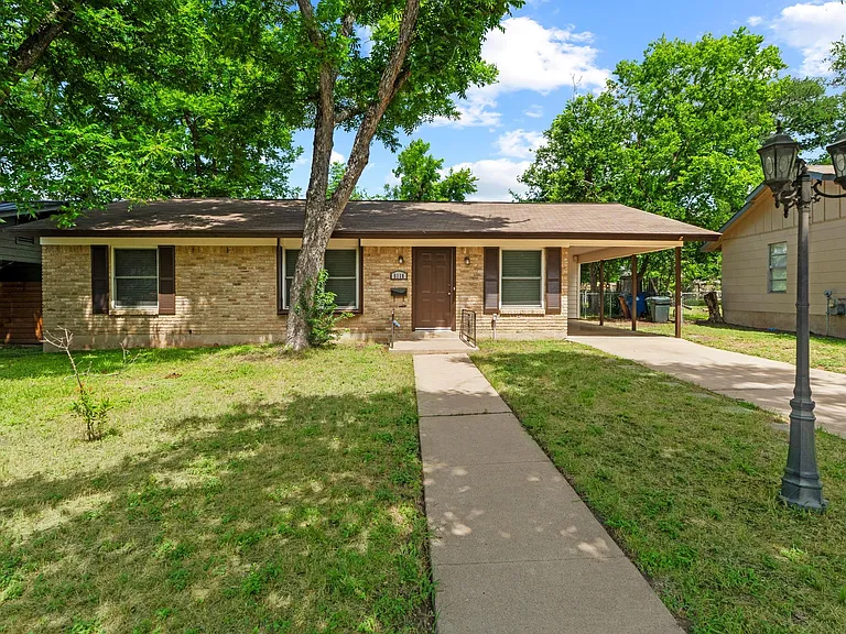 5118 Waterbrook Dr — Photo 1