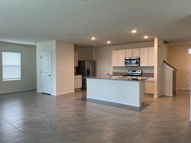31170 Penny Surf Loop — Photo 3