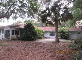 1267 S Edgewater Dr, Charleston, SC 29407