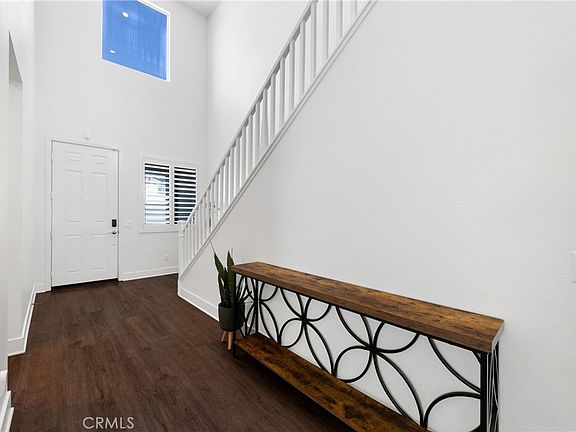 3rd image of 33067 Chartreuse Ave