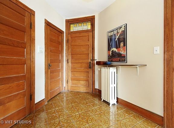 4th image of 113 S Scoville Ave APT 3S