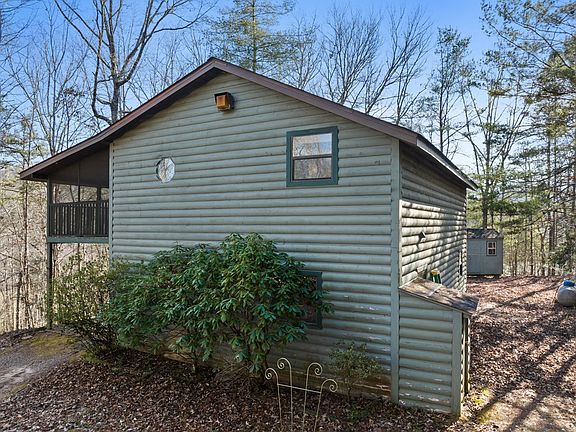 2nd image of 1140 Knollwood Rd
