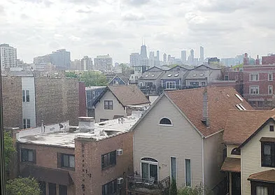 722 W Diversey Pkwy #402 — Photo 2