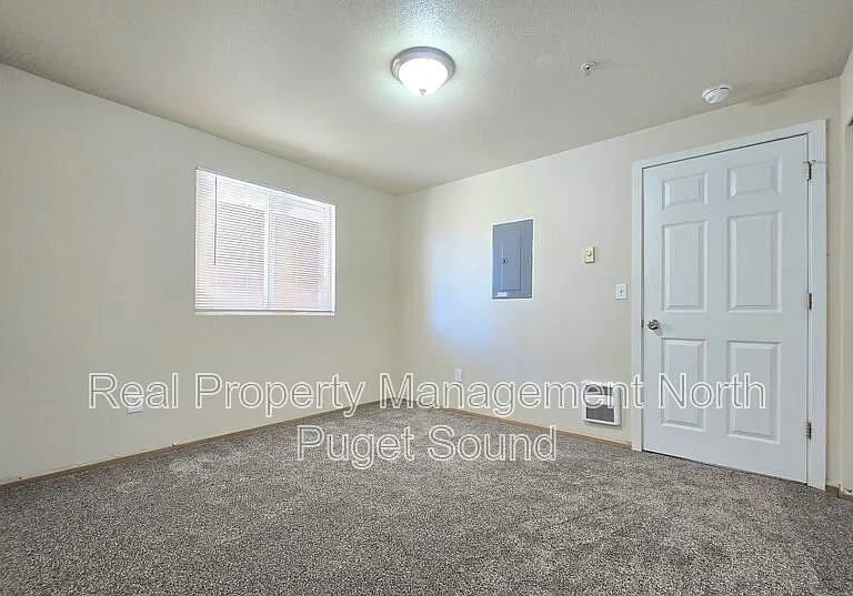 4505 100th St NE #B01 — Photo 11