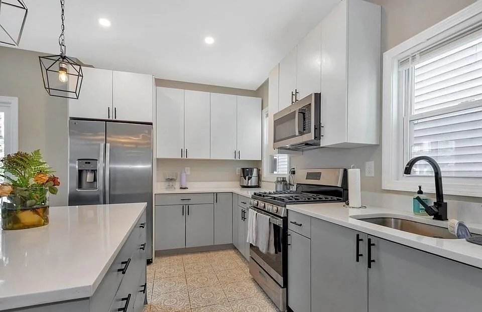 777 Columbia Rd #1