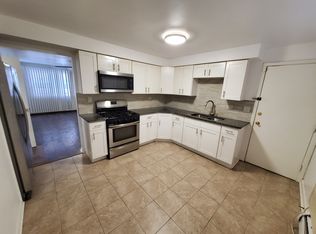 4927 N Lester Ave APT 103, Chicago, IL 60630