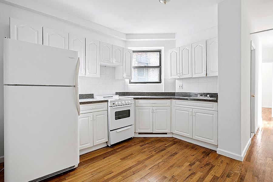 1st image of 68 W 10th St APT 31