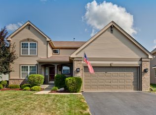 1022 White Pine Trl, Hampshire, IL 60140