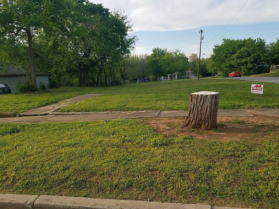 2nd image of 501 W 8th Ave
