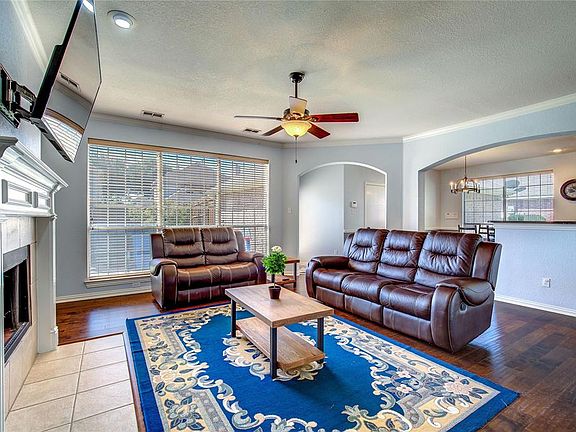 5th image of 8214 Salzburg Dr