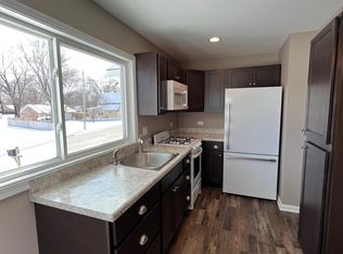 324 Maple St, Marengo, IL 60152