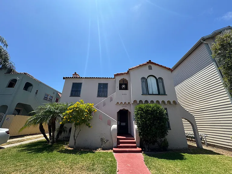 1117 Mira Mar Ave #1117 — Photo 15