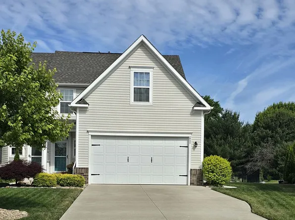 807 Robinson Dr, Lagrange, OH 44050