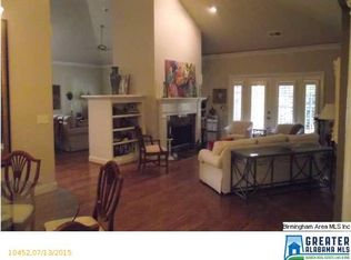 906 Caledonian Way, Vestavia, AL 35242