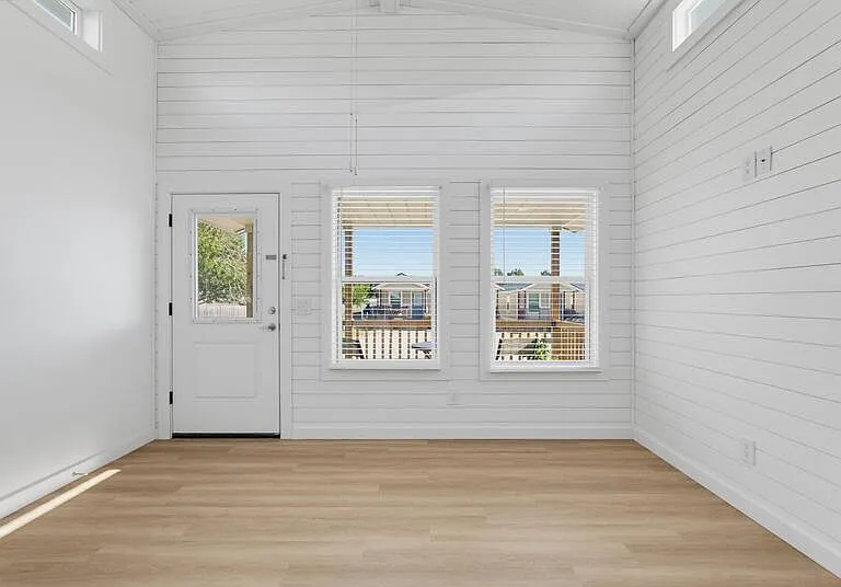 204 Marlin St #9 — Photo 3