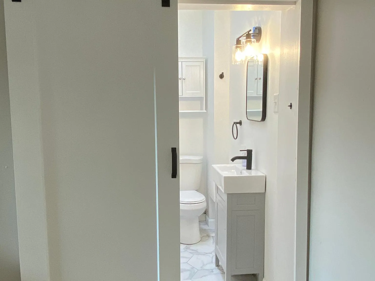 211 Sumac St — Photo 3