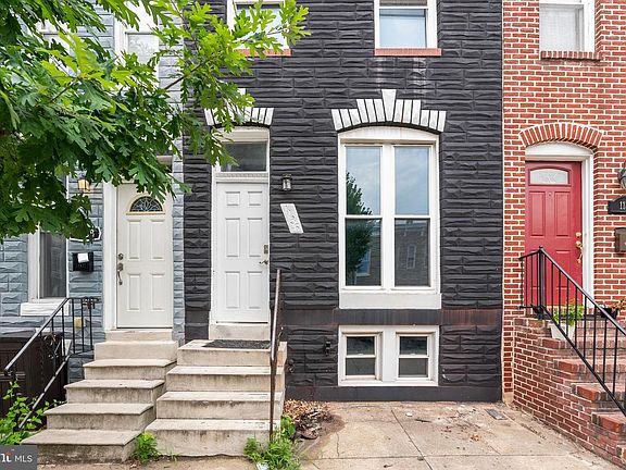 2nd image of 1136 Carroll St