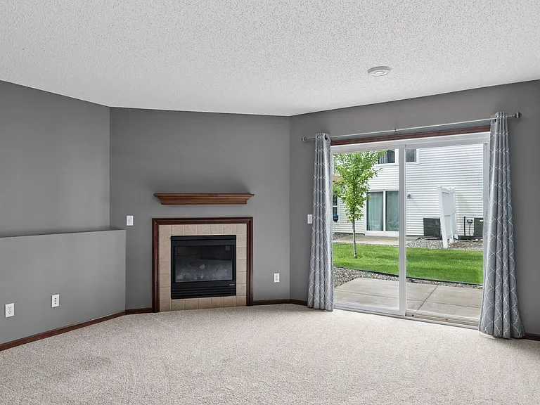 15424 Foster Dr N — Photo 26