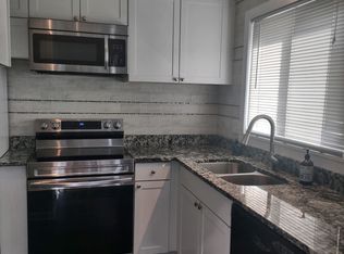 2727 Maryland Ave E, Maplewood, MN 55119