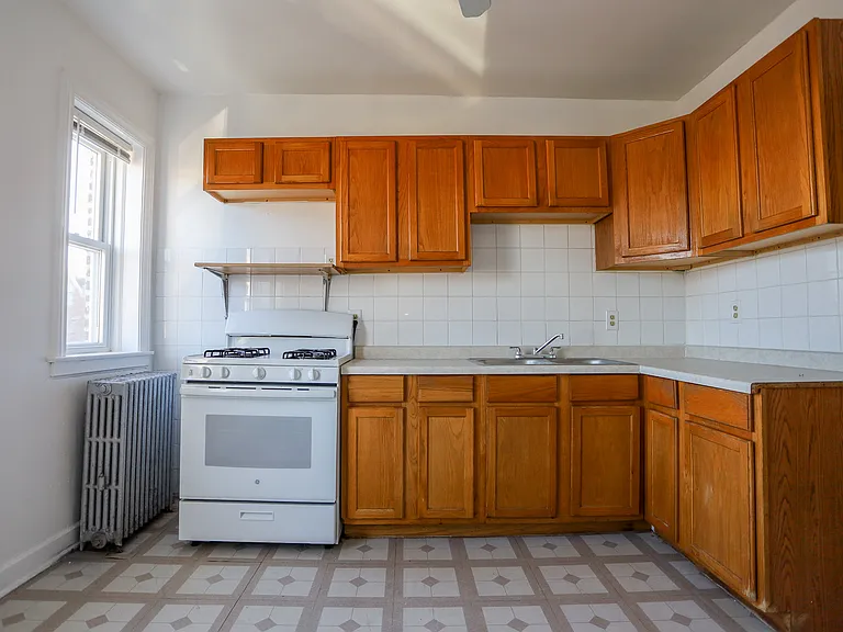 5929 N Northwest Hwy #3B — Photo 1